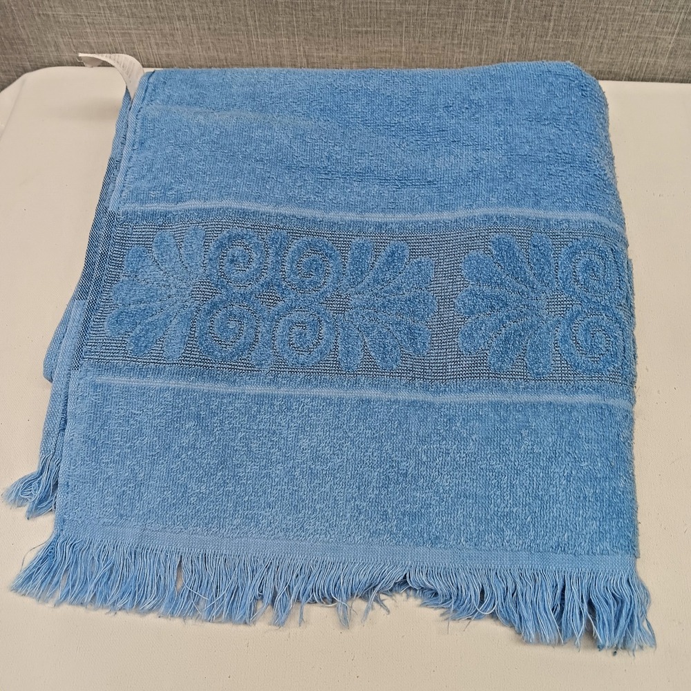 Cannon Monticello Vintage Bath Towel Santa Cruz Sculpted Fringe Light Blue USA